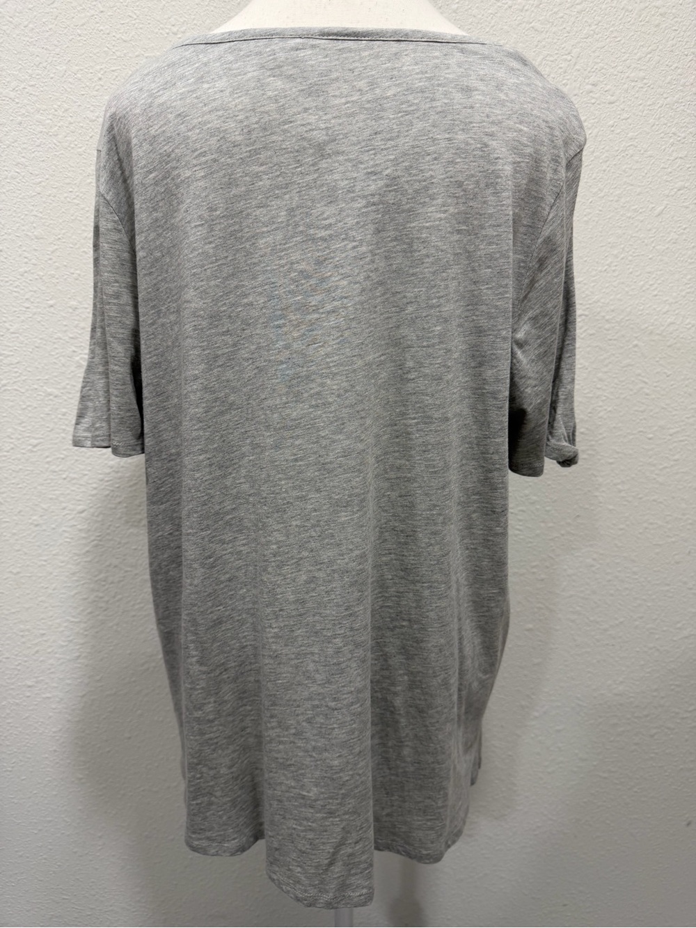 C EST 1946 Twist Front Southsummet Gray Top 18/20W NWT - Picture 4 of 8